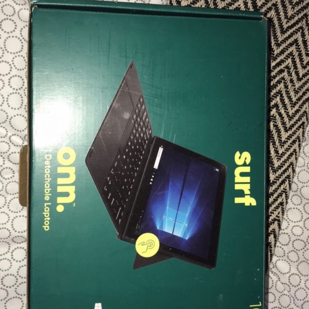 Laptop - Picture 3 of 3